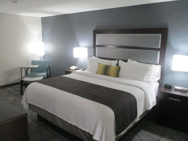 Best Western Plus Indianapolis NW Hotel