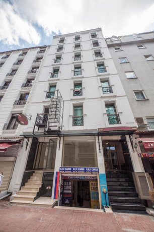 Meretto Hotel LALELI