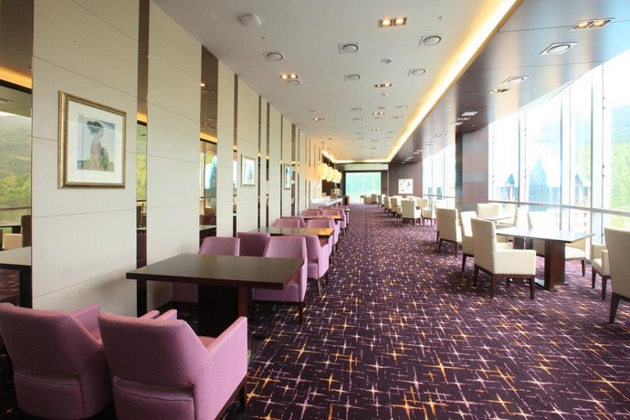 High1 Grand Hotel Convention Tower