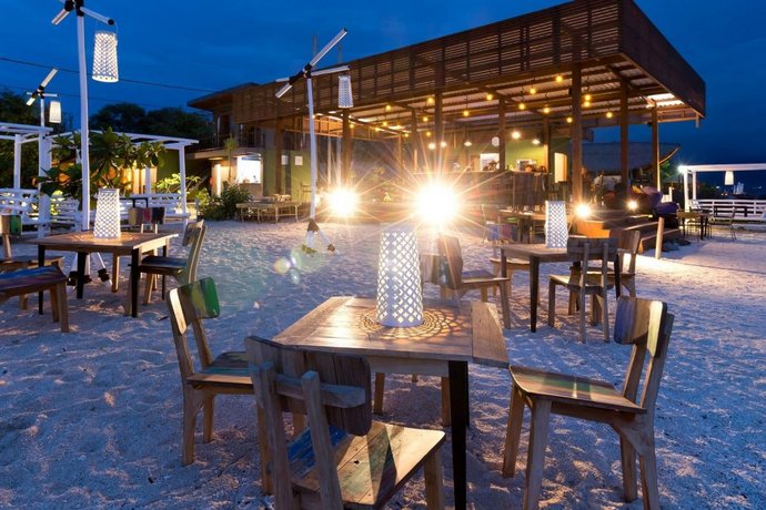 Mola2 Resort Gili Air Lombok Compare Deals - 