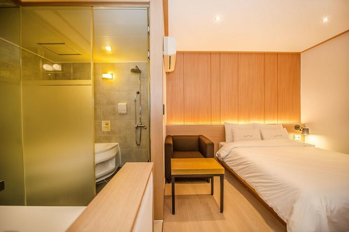 Hotel The Sharp Gangneung