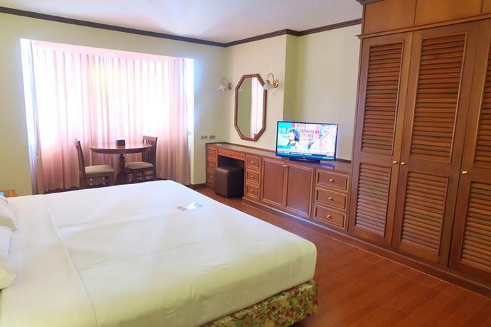 Omni Tower Sukhumvit Nana By Compass Hospitality