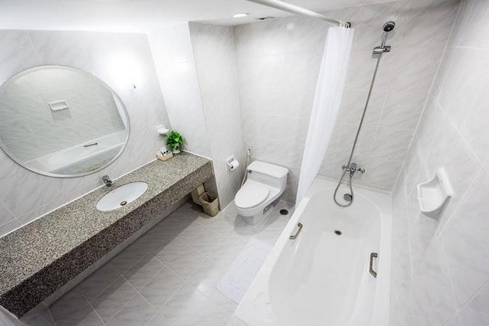 Omni Tower Sukhumvit Nana By Compass Hospitality