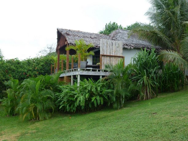 Santo Vista Cottage Bokissa Island Vanuatu thumbnail