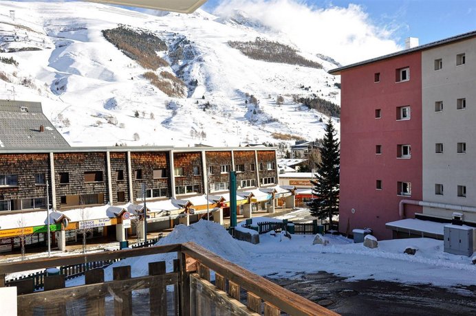 Hotel Le Provencal Les Deux Alpes Ski Resort France thumbnail