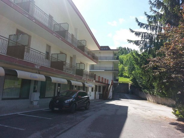 Aktiv Hotel Alpi Marittime 첸트로 파우니스티코 우오미니 에 루피 Italy thumbnail