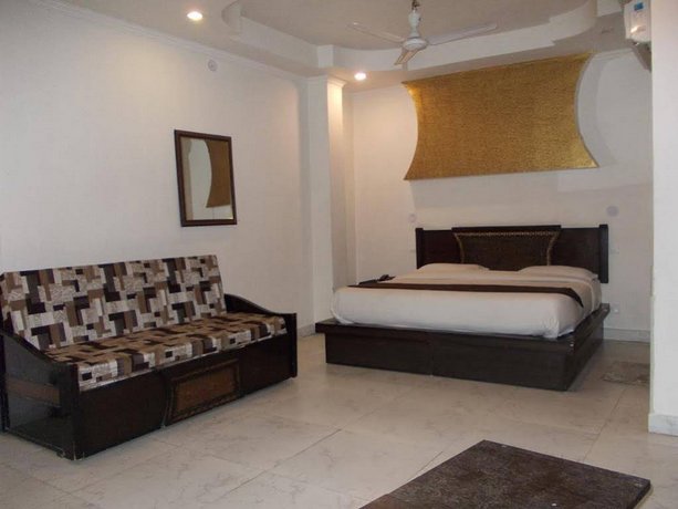 Hotel Shagun Palace Dehradun Mussourie Resort Area India thumbnail