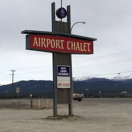 Airport Chalet 화이트호스국제공항 Canada thumbnail