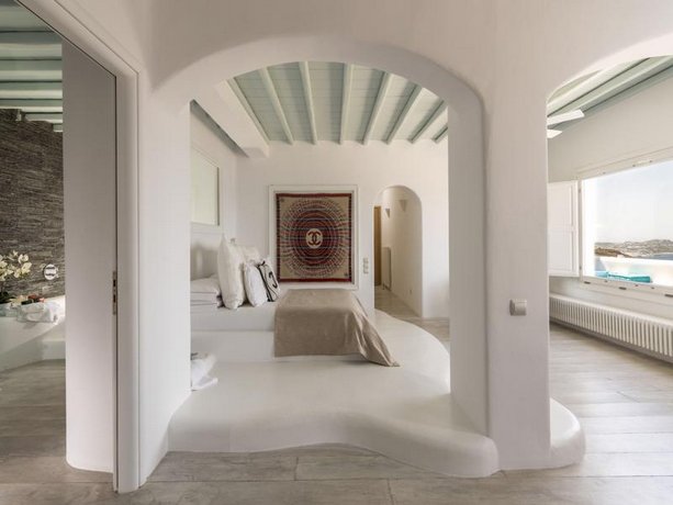 Mykonos Crystal Resort