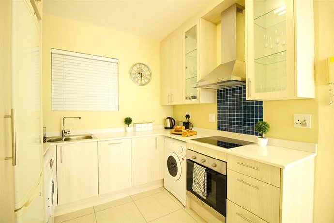 Bay Point Apartment on Beach Road