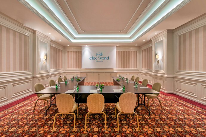 Elite World Business Hotel