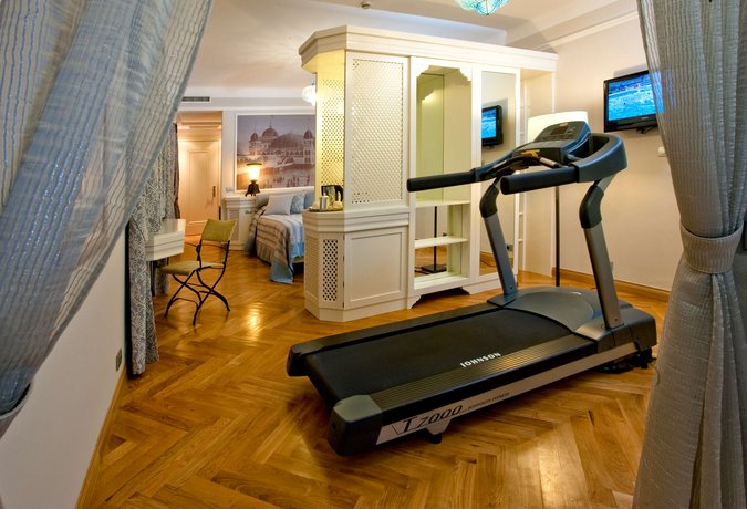 Grand Hotel Savoia