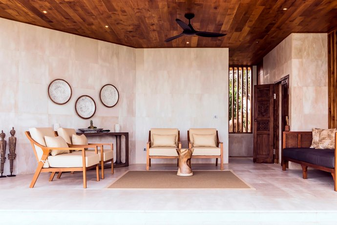 Selong Selo Resort and Residences