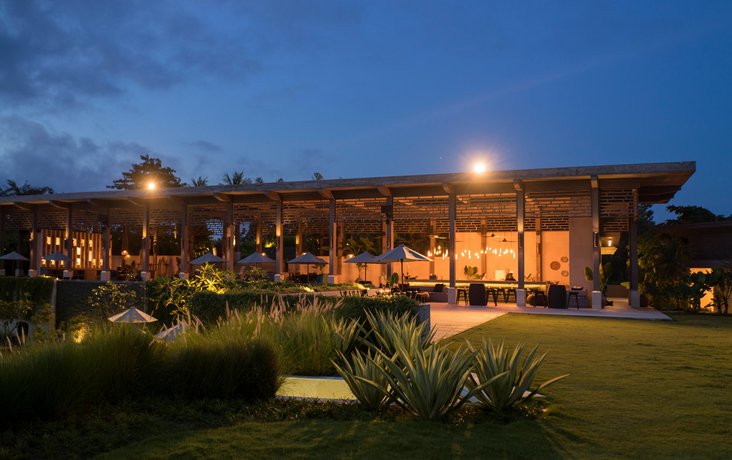 Selong Selo Resort and Residences