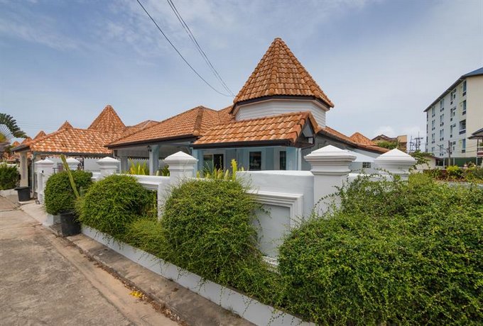 Villa Demeter Pattaya