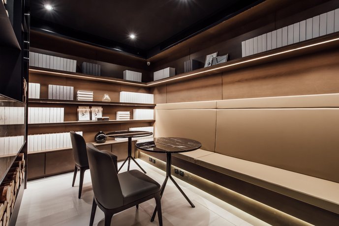 Harbour 10 Hotel