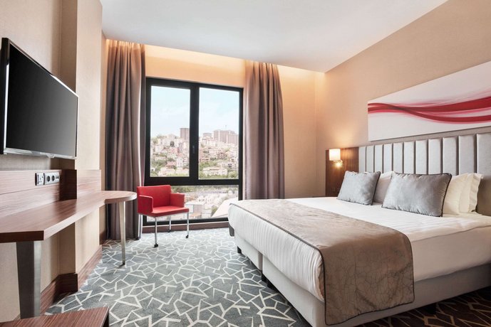 Ramada Istanbul Alibeykoy