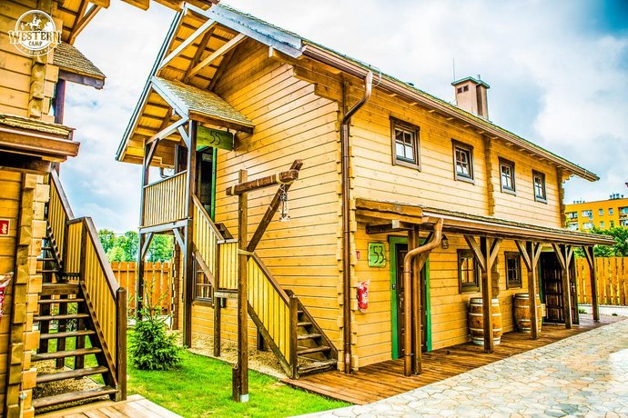 Western Camp Resort
