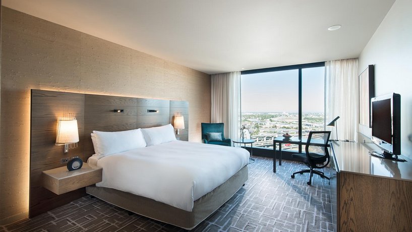 Pan Pacific Melbourne