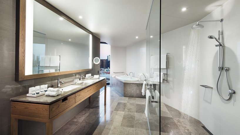 Pan Pacific Melbourne