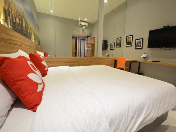 ZEN Rooms Near Mangga Besar 6 Utara