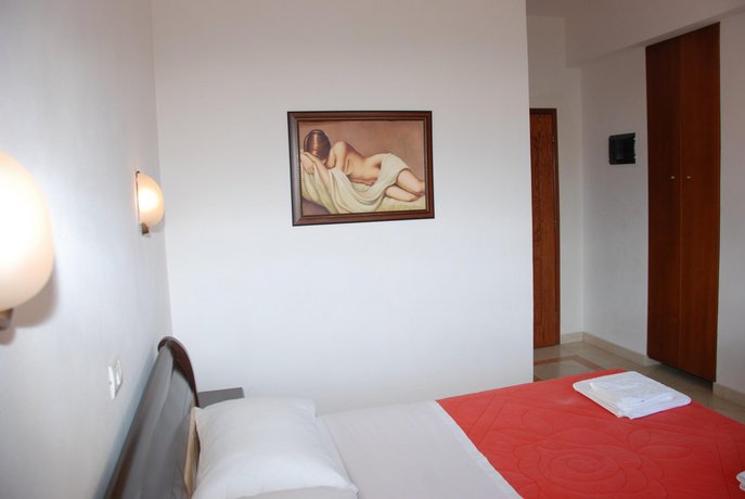 Hotel Mano Sarande