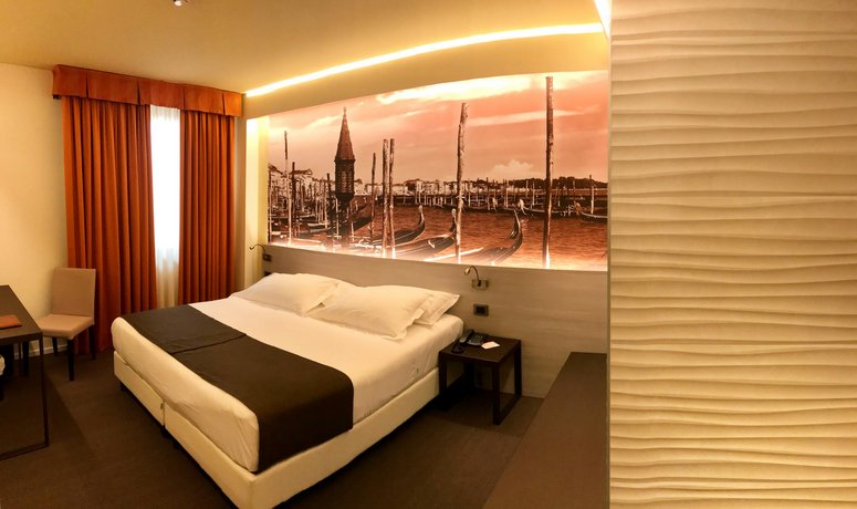 Antony Hotel
