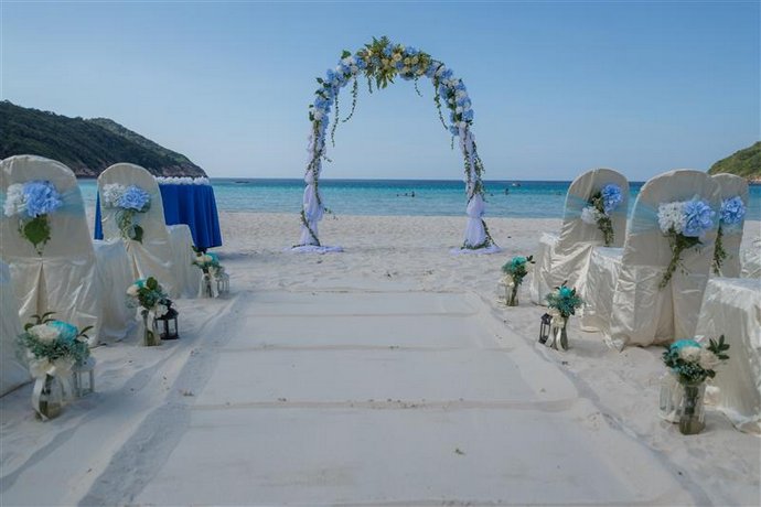 The Taaras Beach & Spa Resort