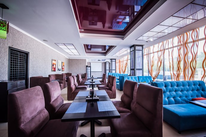 G Empire Hotel
