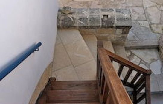 Ipio Vouni Suites