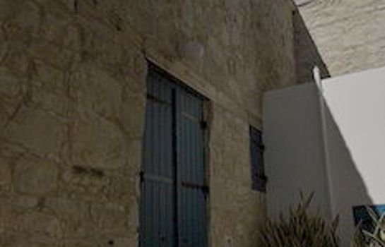 Ipio Vouni Suites