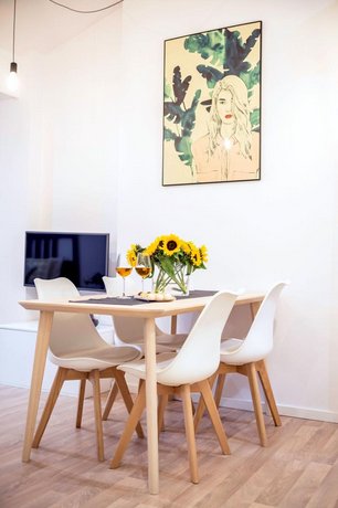 NOOK NOOK Apartments Dietla 66