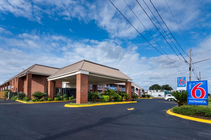Motel 6 Montgomery