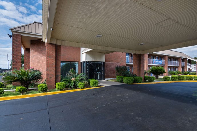 Motel 6 Montgomery