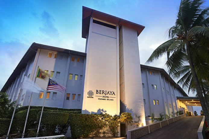 Berjaya Hotel Colombo Mount Lavinia Sri Lanka thumbnail