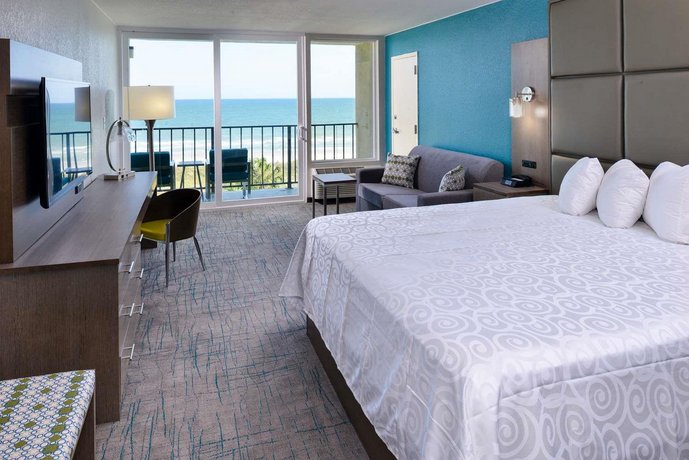 Cabana Shores Hotel