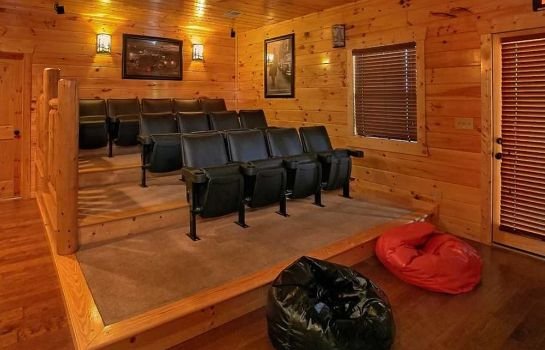 Awesome View Lodge by RedAwning