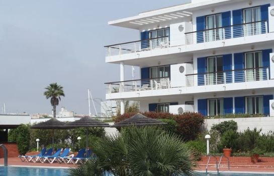 Marina Club Suite Hotel