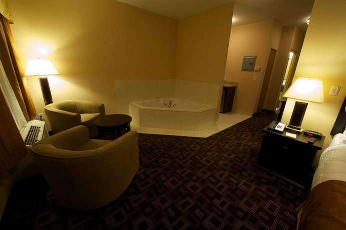 Days Inn & Suites by Wyndham Winnipeg Airport Manitoba