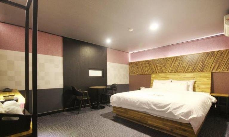 Queen Motel Busan