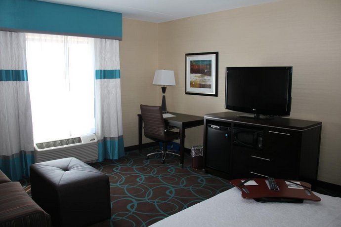 Hampton Inn by Hilton Winnipeg