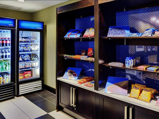 Hampton Inn by Hilton Winnipeg