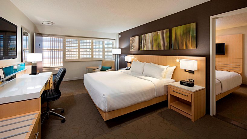 Delta Hotels by Marriott Winnipeg