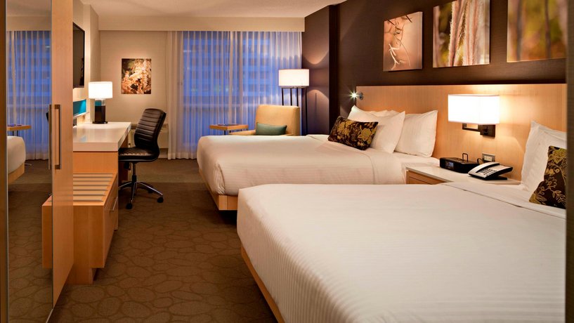 Delta Hotels by Marriott Winnipeg