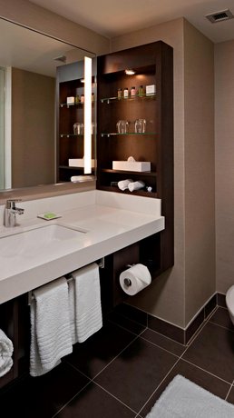Delta Hotels by Marriott Winnipeg