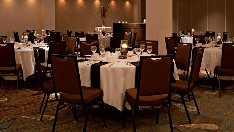 Delta Hotels by Marriott Winnipeg