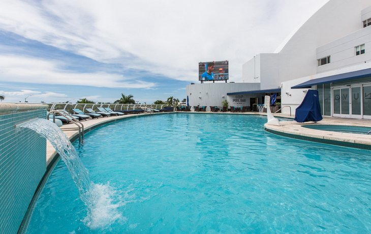 Nuvo Suites Hotel - Miami / Doral image 1