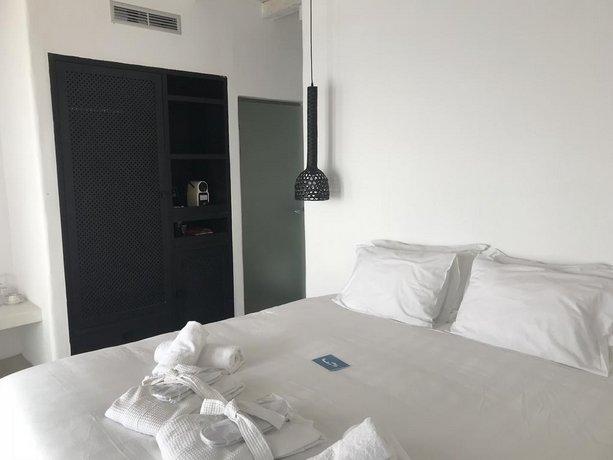 Rocabella Santorini Hotel & Spa