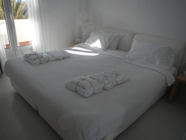 Rocabella Santorini Hotel & Spa