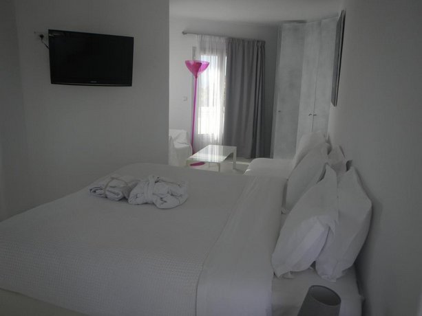 Rocabella Santorini Hotel & Spa